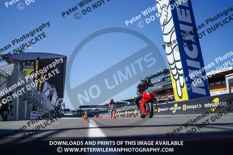 Le Mans;event digital images;france;motorbikes;no limits;peter wileman photography;trackday;trackday digital images